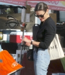 Out_at_the_Farmers_Market_in_Studio_City___28229.jpg
