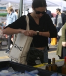 Filename=Out_at_the_Farmers_Market_in_Studio_City___283029.jpg
Filesize=1195KiB
Dimensions=2333x3500
Date added=Jul 04, 2018 Out_at_the_Farmers_Market_in_Studio_City___283029.jpg