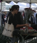 Filename=Out_at_the_Farmers_Market_in_Studio_City___283929.jpg
Filesize=1311KiB
Dimensions=2333x3500
Date added=Jul 04, 2018 Out_at_the_Farmers_Market_in_Studio_City___283929.jpg
