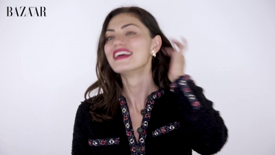 5B1920x10805D_Phoebe_Tonkin_On_Her_Boyfriend2C_Diet_And_Margot_Robbie__ELLE_Australia_003.jpg
