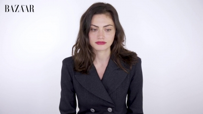 5B1920x10805D_Phoebe_Tonkin_On_Her_Boyfriend2C_Diet_And_Margot_Robbie__ELLE_Australia_024.jpg