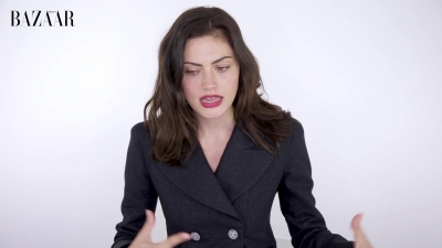 5B1920x10805D_Phoebe_Tonkin_On_Her_Boyfriend2C_Diet_And_Margot_Robbie__ELLE_Australia_028.jpg