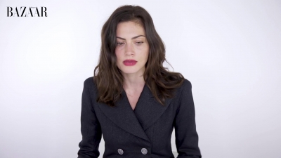 5B1920x10805D_Phoebe_Tonkin_On_Her_Boyfriend2C_Diet_And_Margot_Robbie__ELLE_Australia_054.jpg