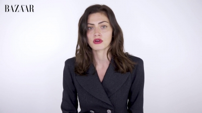 5B1920x10805D_Phoebe_Tonkin_On_Her_Boyfriend2C_Diet_And_Margot_Robbie__ELLE_Australia_077.jpg