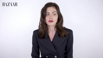 5B1920x10805D_Phoebe_Tonkin_On_Her_Boyfriend2C_Diet_And_Margot_Robbie__ELLE_Australia_078.jpg