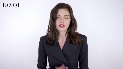 5B1920x10805D_Phoebe_Tonkin_On_Her_Boyfriend2C_Diet_And_Margot_Robbie__ELLE_Australia_084.jpg