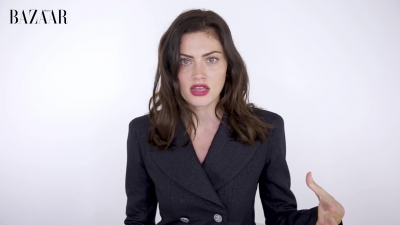 5B1920x10805D_Phoebe_Tonkin_On_Her_Boyfriend2C_Diet_And_Margot_Robbie__ELLE_Australia_085.jpg