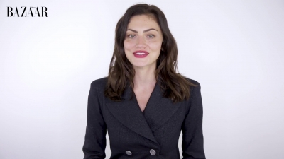 5B1920x10805D_Phoebe_Tonkin_On_Her_Boyfriend2C_Diet_And_Margot_Robbie__ELLE_Australia_133.jpg