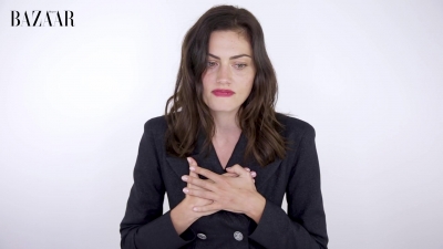 5B1920x10805D_Phoebe_Tonkin_On_Her_Boyfriend2C_Diet_And_Margot_Robbie__ELLE_Australia_196.jpg