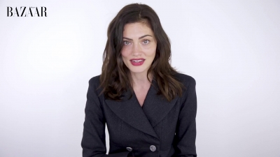 5B1920x10805D_Phoebe_Tonkin_On_Her_Boyfriend2C_Diet_And_Margot_Robbie__ELLE_Australia_206.jpg