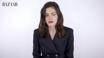 5B1920x10805D_Phoebe_Tonkin_On_Her_Boyfriend2C_Diet_And_Margot_Robbie__ELLE_Australia_235.jpg