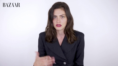 5B1920x10805D_Phoebe_Tonkin_On_Her_Boyfriend2C_Diet_And_Margot_Robbie__ELLE_Australia_239.jpg