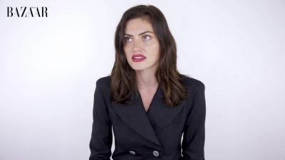5B1920x10805D_Phoebe_Tonkin_On_Her_Boyfriend2C_Diet_And_Margot_Robbie__ELLE_Australia_247.jpg