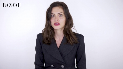 5B1920x10805D_Phoebe_Tonkin_On_Her_Boyfriend2C_Diet_And_Margot_Robbie__ELLE_Australia_259.jpg