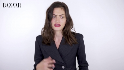 5B1920x10805D_Phoebe_Tonkin_On_Her_Boyfriend2C_Diet_And_Margot_Robbie__ELLE_Australia_269.jpg