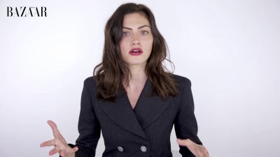 5B1920x10805D_Phoebe_Tonkin_On_Her_Boyfriend2C_Diet_And_Margot_Robbie__ELLE_Australia_276.jpg