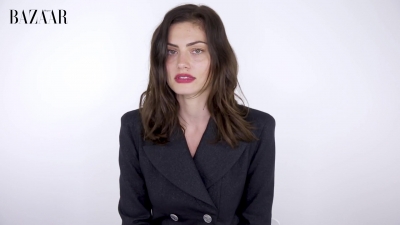5B1920x10805D_Phoebe_Tonkin_On_Her_Boyfriend2C_Diet_And_Margot_Robbie__ELLE_Australia_286.jpg