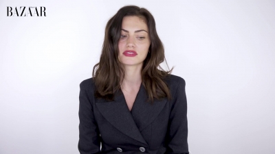 5B1920x10805D_Phoebe_Tonkin_On_Her_Boyfriend2C_Diet_And_Margot_Robbie__ELLE_Australia_297.jpg