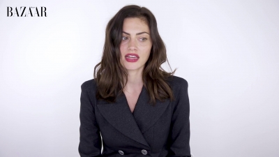 5B1920x10805D_Phoebe_Tonkin_On_Her_Boyfriend2C_Diet_And_Margot_Robbie__ELLE_Australia_298.jpg