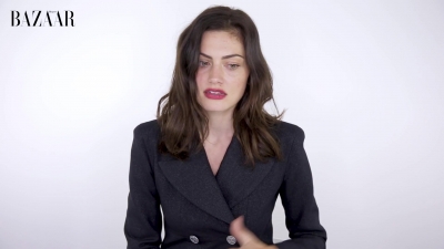 5B1920x10805D_Phoebe_Tonkin_On_Her_Boyfriend2C_Diet_And_Margot_Robbie__ELLE_Australia_304.jpg