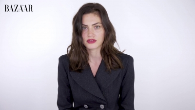 5B1920x10805D_Phoebe_Tonkin_On_Her_Boyfriend2C_Diet_And_Margot_Robbie__ELLE_Australia_313.jpg