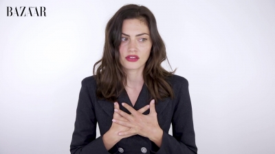 5B1920x10805D_Phoebe_Tonkin_On_Her_Boyfriend2C_Diet_And_Margot_Robbie__ELLE_Australia_316.jpg
