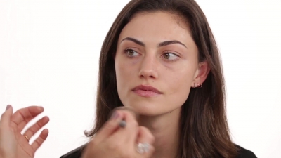 Bronze_Evening_Makeup_with_Phoebe_Tonkin_by_Celebrity_Makeup_Artist_Monika_Blunder_0158.jpg