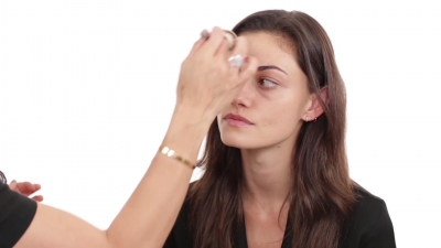 Bronze_Evening_Makeup_with_Phoebe_Tonkin_by_Celebrity_Makeup_Artist_Monika_Blunder_0161.jpg