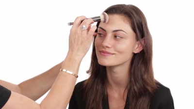 Bronze_Evening_Makeup_with_Phoebe_Tonkin_by_Celebrity_Makeup_Artist_Monika_Blunder_0163.jpg