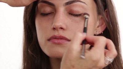 Bronze_Evening_Makeup_with_Phoebe_Tonkin_by_Celebrity_Makeup_Artist_Monika_Blunder_0264.jpg