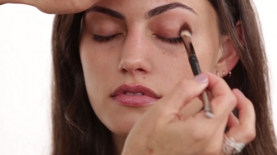 Bronze_Evening_Makeup_with_Phoebe_Tonkin_by_Celebrity_Makeup_Artist_Monika_Blunder_0272.jpg