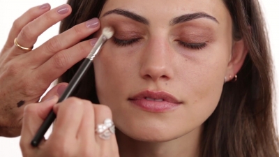 Bronze_Evening_Makeup_with_Phoebe_Tonkin_by_Celebrity_Makeup_Artist_Monika_Blunder_0315.jpg