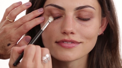 Bronze_Evening_Makeup_with_Phoebe_Tonkin_by_Celebrity_Makeup_Artist_Monika_Blunder_0316.jpg