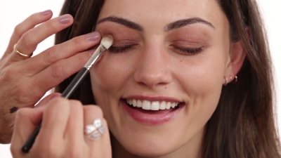 Bronze_Evening_Makeup_with_Phoebe_Tonkin_by_Celebrity_Makeup_Artist_Monika_Blunder_0323.jpg
