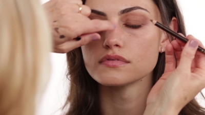 Bronze_Evening_Makeup_with_Phoebe_Tonkin_by_Celebrity_Makeup_Artist_Monika_Blunder_0389.jpg