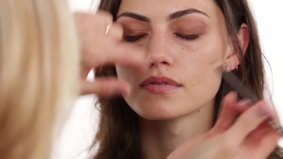 Bronze_Evening_Makeup_with_Phoebe_Tonkin_by_Celebrity_Makeup_Artist_Monika_Blunder_0397.jpg