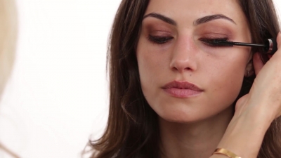 Bronze_Evening_Makeup_with_Phoebe_Tonkin_by_Celebrity_Makeup_Artist_Monika_Blunder_0484.jpg