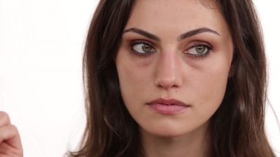 Bronze_Evening_Makeup_with_Phoebe_Tonkin_by_Celebrity_Makeup_Artist_Monika_Blunder_0520.jpg