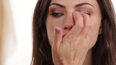 Bronze_Evening_Makeup_with_Phoebe_Tonkin_by_Celebrity_Makeup_Artist_Monika_Blunder_0684.jpg