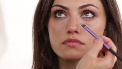 Bronze_Evening_Makeup_with_Phoebe_Tonkin_by_Celebrity_Makeup_Artist_Monika_Blunder_0697.jpg