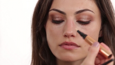 Bronze_Evening_Makeup_with_Phoebe_Tonkin_by_Celebrity_Makeup_Artist_Monika_Blunder_0706.jpg