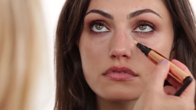 Bronze_Evening_Makeup_with_Phoebe_Tonkin_by_Celebrity_Makeup_Artist_Monika_Blunder_0708.jpg