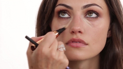 Bronze_Evening_Makeup_with_Phoebe_Tonkin_by_Celebrity_Makeup_Artist_Monika_Blunder_0713.jpg