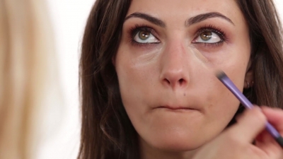 Bronze_Evening_Makeup_with_Phoebe_Tonkin_by_Celebrity_Makeup_Artist_Monika_Blunder_0719.jpg