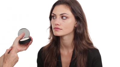 Bronze_Evening_Makeup_with_Phoebe_Tonkin_by_Celebrity_Makeup_Artist_Monika_Blunder_0745.jpg
