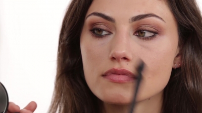 Bronze_Evening_Makeup_with_Phoebe_Tonkin_by_Celebrity_Makeup_Artist_Monika_Blunder_0775~0.jpg