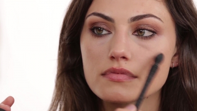 Bronze_Evening_Makeup_with_Phoebe_Tonkin_by_Celebrity_Makeup_Artist_Monika_Blunder_0776.jpg
