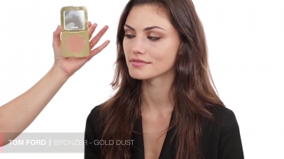 Bronze_Evening_Makeup_with_Phoebe_Tonkin_by_Celebrity_Makeup_Artist_Monika_Blunder_0789.jpg