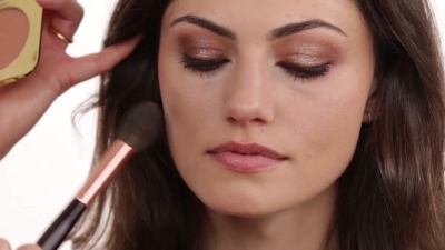 Bronze_Evening_Makeup_with_Phoebe_Tonkin_by_Celebrity_Makeup_Artist_Monika_Blunder_0799.jpg