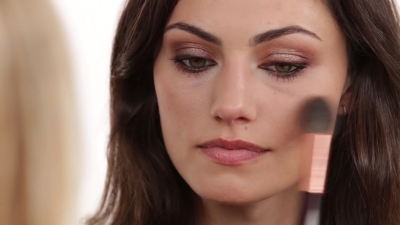 Bronze_Evening_Makeup_with_Phoebe_Tonkin_by_Celebrity_Makeup_Artist_Monika_Blunder_0819.jpg